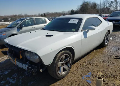 2013 Dodge Challenger Sxt z USA, uszkodzony, nr VIN 2C3CDYAG2DH693820